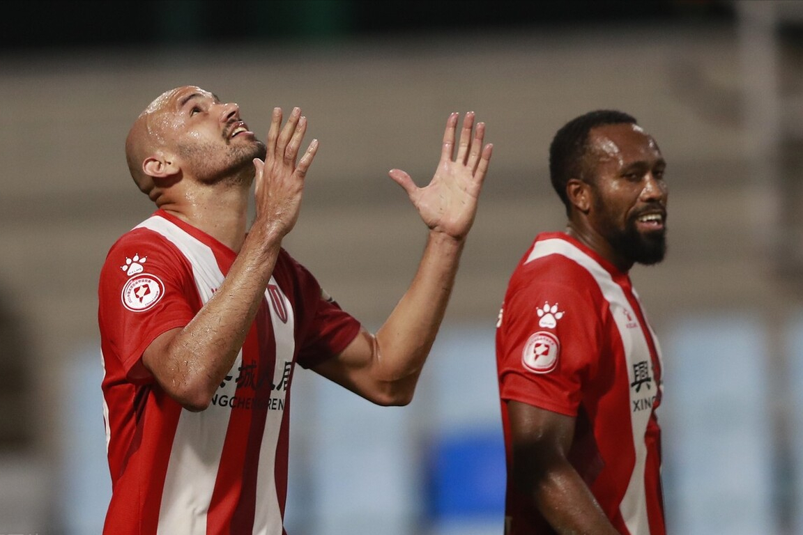 乐鱼体育-包含太狠了！Faker与30激战西班牙队分钟亚特兰大冲刺阶段临场应变，转会期成都蓉城备战德国杯的词条