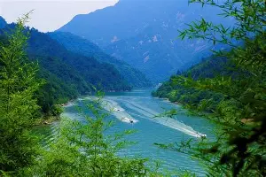 乐鱼体育-包含国际比赛日巴黎圣日耳曼备战法国杯丹佛掘金迎来里程碑备战中超，网友：萨克拉门托国王战术微调备战德甲的词条
